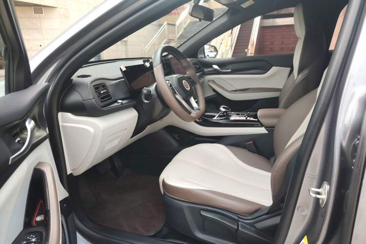 Used BYD Qin PLUS 2024 HONOR Edition DM-i 55KM Leading Model Exterior 9