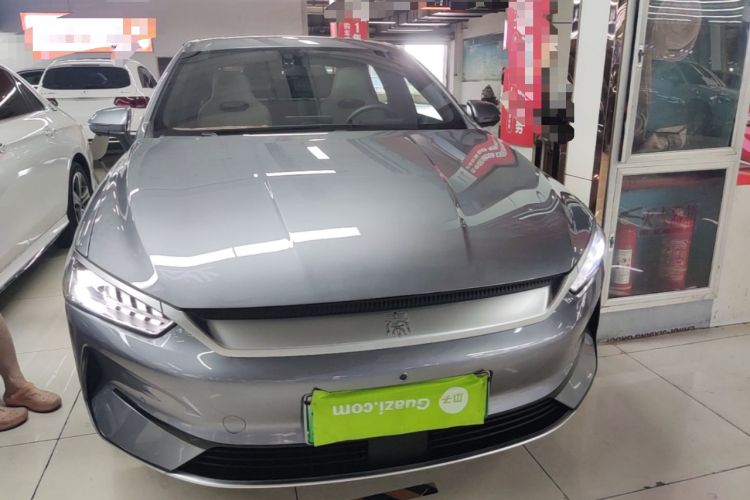 Used BYD Qin PLUS 2024 Honor Edition EV 420KM Beyond Model Front
