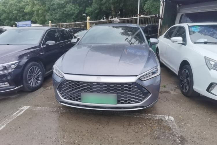 Used BYD Qin PLUS 2024 HONOR Edition DM-i 55KM Leading Model Front