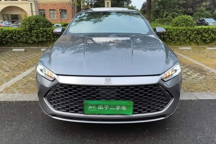 Used BYD Qin PLUS 2024 HONOR Edition DM-i 120KM Beyond Model Front