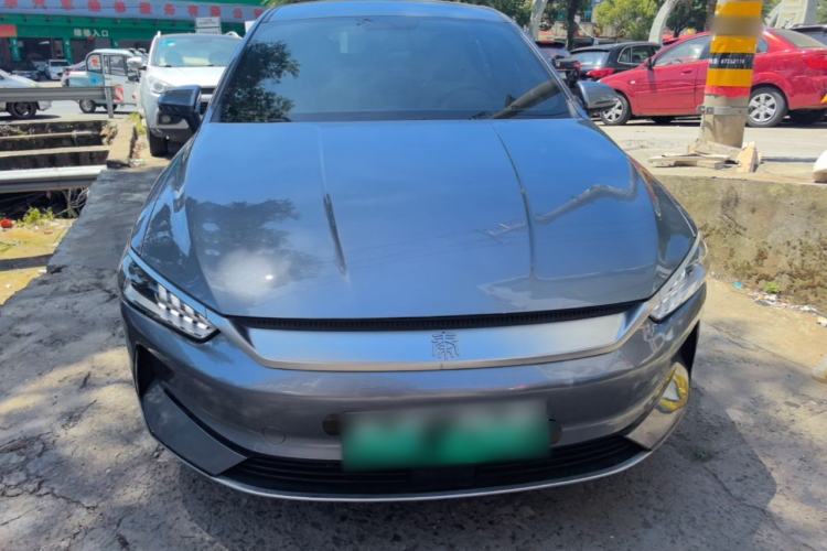 Used BYD Qin PLUS 2024 Honor Edition EV 420KM Leading Model Front