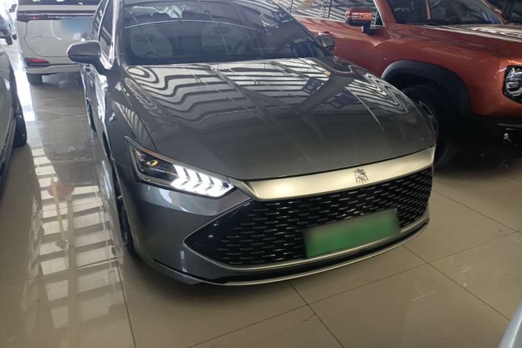 Used BYD Qin PLUS 2024 HONOR Edition DM-i 55KM Leading Model Front