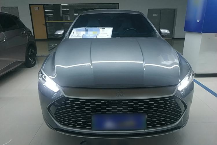 Used BYD Qin PLUS 2024 HONOR Edition DM-i 55KM Leading Model Front