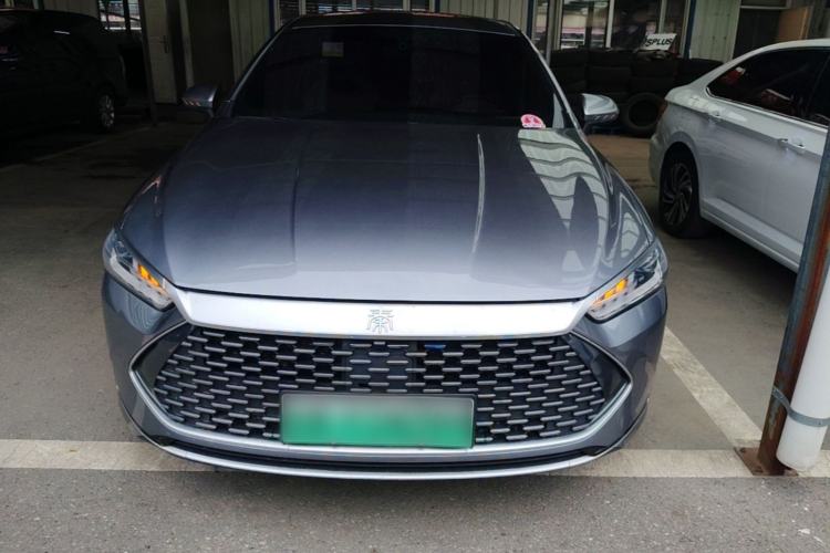 Used BYD Qin PLUS 2024 HONOR Edition DM-i 55KM Leading Model Front