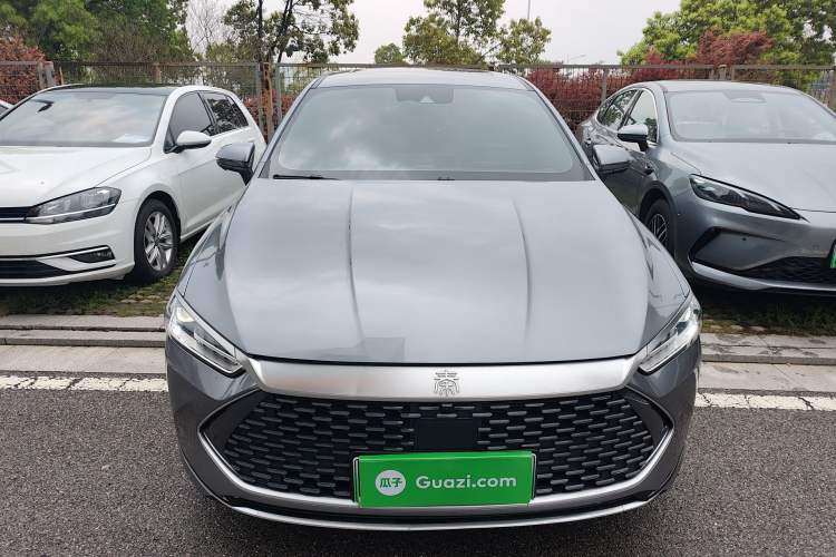 Used BYD Qin PLUS 2024 HONOR Edition DM-i 120KM Excellence Model Front