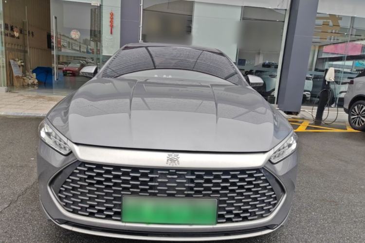 Used BYD Qin PLUS 2024 HONOR Edition DM-i 55KM Leading Model Front
