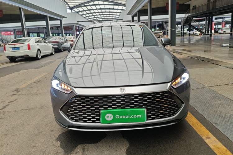 Used BYD Qin PLUS 2024 HONOR Edition DM-i 55KM Leading Model Front