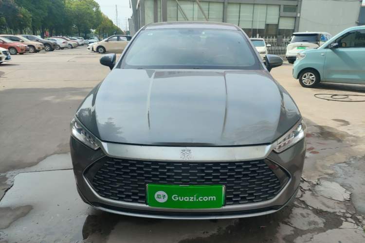 Used BYD Qin PLUS 2024 HONOR Edition DM-i 55KM Leading Model Front