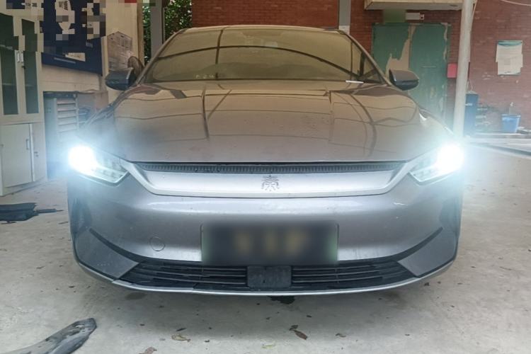 Used BYD Qin PLUS 2024 Honor Edition EV 510KM Leading Model Front
