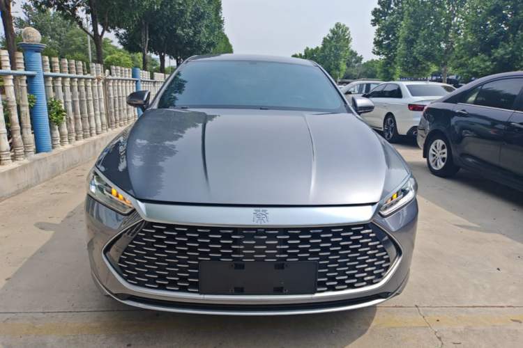 Used BYD Qin PLUS 2024 HONOR Edition DM-i 55KM Leading Model Front