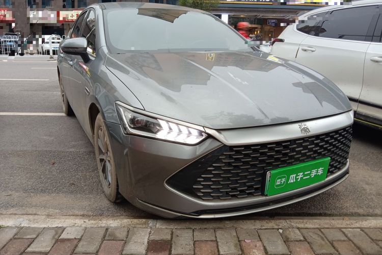 Used BYD Qin PLUS 2024 HONOR Edition DM-i 55KM Leading Model Front Right 45 Deg