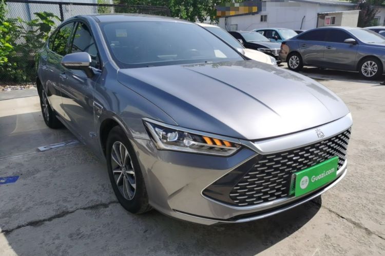 Used BYD Qin PLUS 2024 HONOR Edition DM-i 55KM Leading Model Front Right 45 Deg