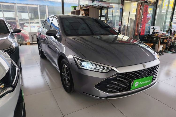Used BYD Qin PLUS 2024 HONOR Edition DM-i 55KM Leading Model Front Right 45 Deg