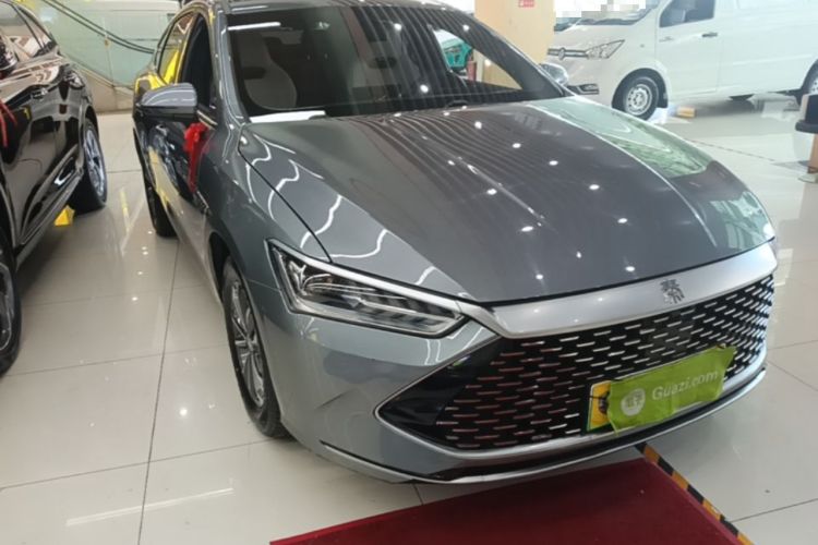 Used BYD Qin PLUS 2024 HONOR Edition DM-i 55KM Leading Model Front Right 45 Deg