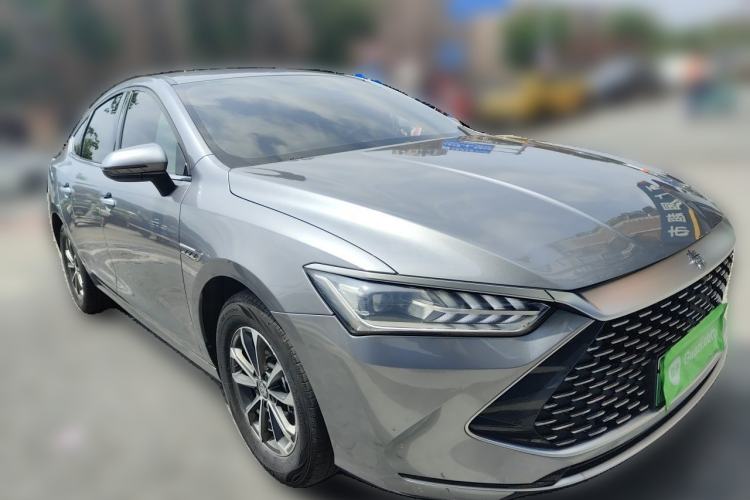 Used BYD Qin PLUS 2024 HONOR Edition DM-i 55KM Leading Model Front Right 45 Deg