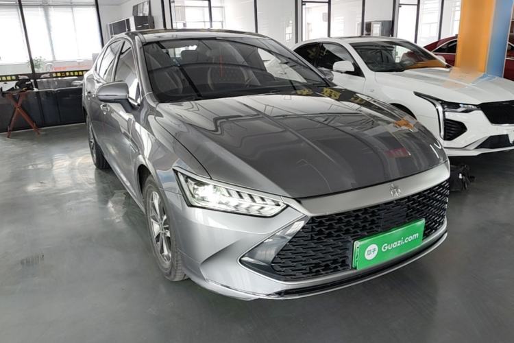 Used BYD Qin PLUS 2024 HONOR Edition DM-i 55KM Leading Model Front Right 45 Deg
