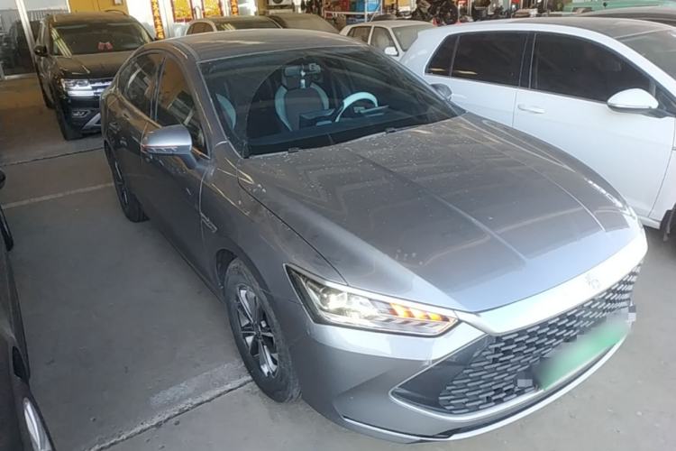 Used BYD Qin PLUS 2024 HONOR Edition DM-i 55KM Leading Model Front Right 45 Deg