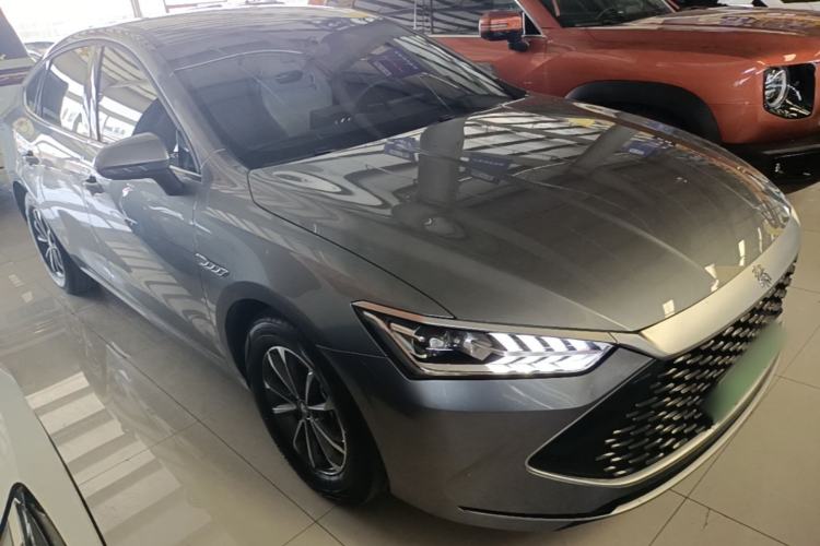 Used BYD Qin PLUS 2024 HONOR Edition DM-i 55KM Leading Model Front Right 45 Deg