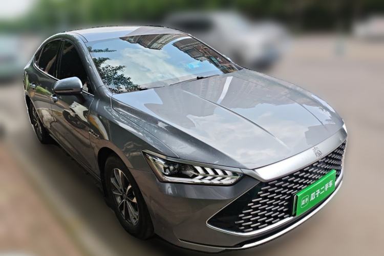 Used BYD Qin PLUS 2024 HONOR Edition DM-i 55KM Leading Model Front Right 45 Deg