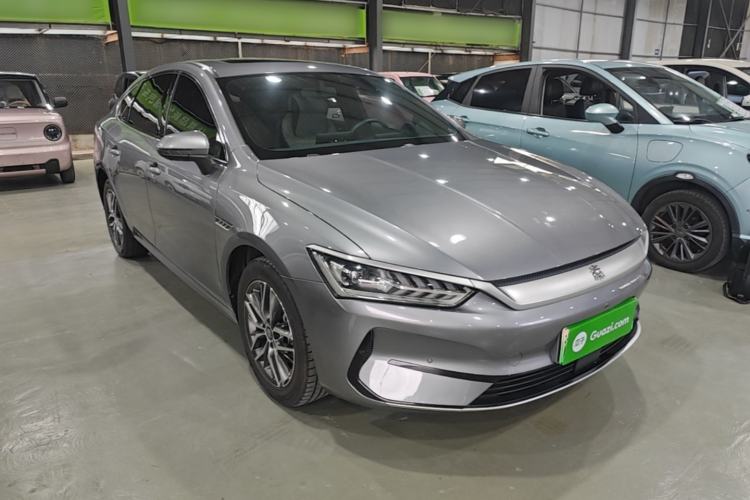 Used BYD Qin PLUS 2024 Honor Edition EV 510KM Beyond Model Front Right 45 Deg