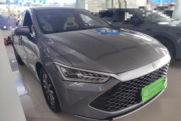 Used BYD Qin PLUS 2024 HONOR Edition DM-i 55KM Leading Model Front Right 45 Deg