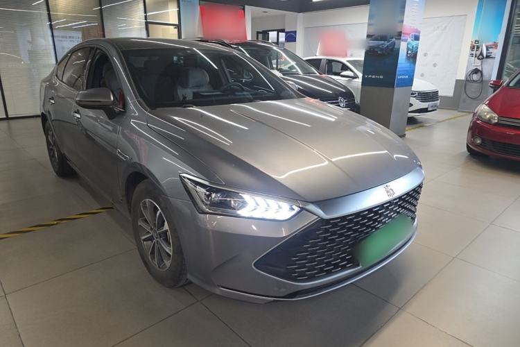 Used BYD Qin PLUS 2024 HONOR Edition DM-i 55KM Leading Model Front Right 45 Deg