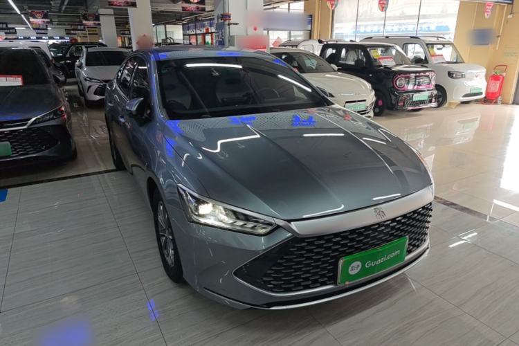 Used BYD Qin PLUS 2024 HONOR Edition DM-i 55KM Leading Model Front Right 45 Deg