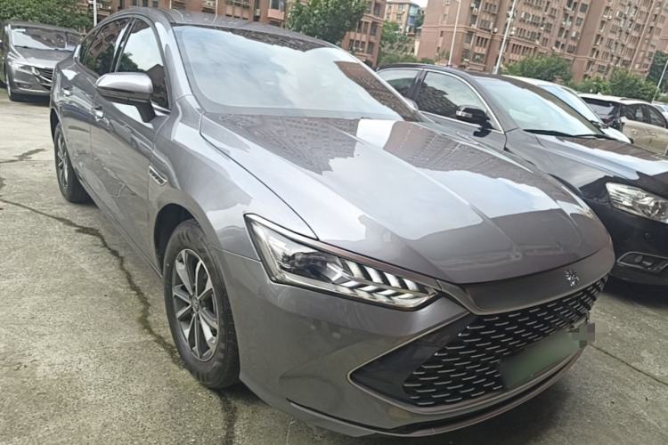 Used BYD Qin PLUS 2024 HONOR Edition DM-i 55KM Leading Model Front Right 45 Deg