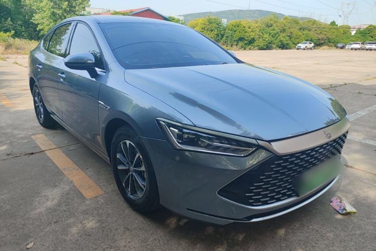 Used BYD Qin PLUS 2024 HONOR Edition DM-i 55KM Leading Model Front Right 45 Deg