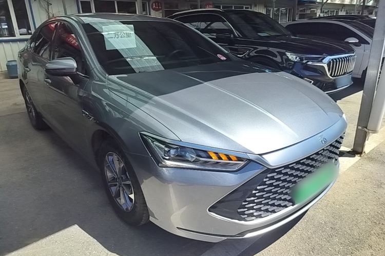 Used BYD Qin PLUS 2024 HONOR Edition DM-i 55KM Leading Model Front Right 45 Deg