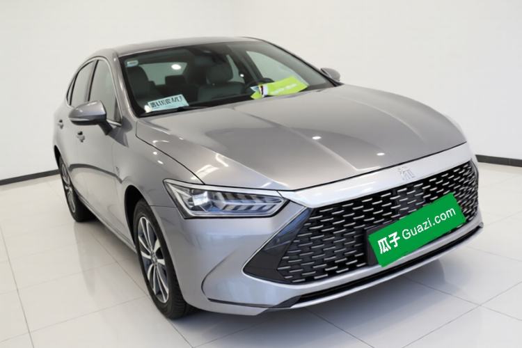 Used BYD Qin PLUS 2024 HONOR Edition DM-i 55KM Leading Model Front Right 45 Deg