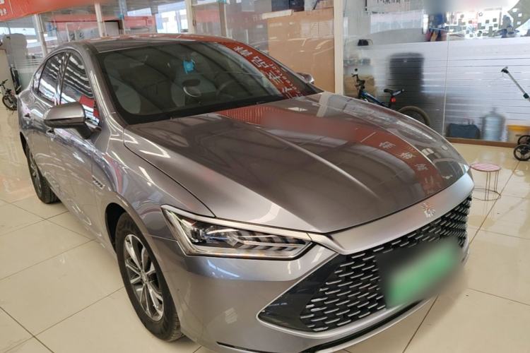 Used BYD Qin PLUS 2024 HONOR Edition DM-i 55KM Leading Model Front Right 45 Deg