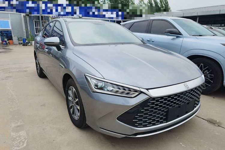 Used BYD Qin PLUS 2024 HONOR Edition DM-i 55KM Leading Model Front Right 45 Deg