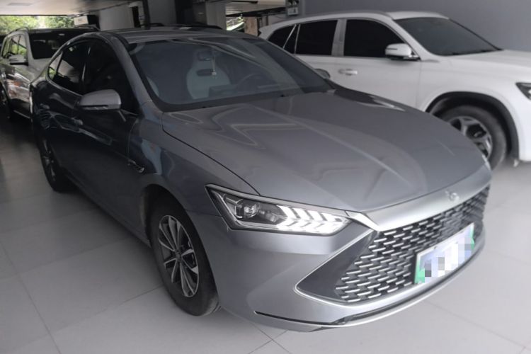 Used BYD Qin PLUS 2024 HONOR Edition DM-i 55KM Leading Model Front Right 45 Deg