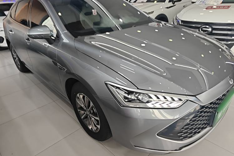 Used BYD Qin PLUS 2024 HONOR Edition DM-i 55KM Leading Model Front Right 45 Deg