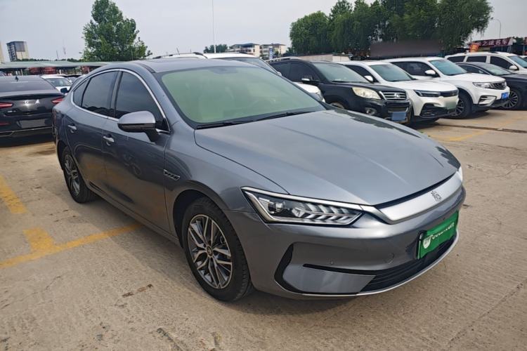 Used BYD Qin PLUS 2024 Honor Edition EV 420KM Beyond Model Front Right 45 Deg