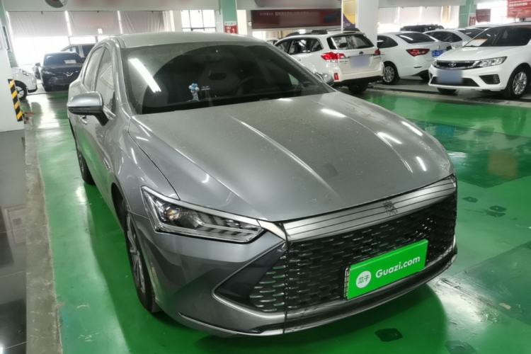 Used BYD Qin PLUS 2024 HONOR Edition DM-i 55KM Leading Model Front Right 45 Deg