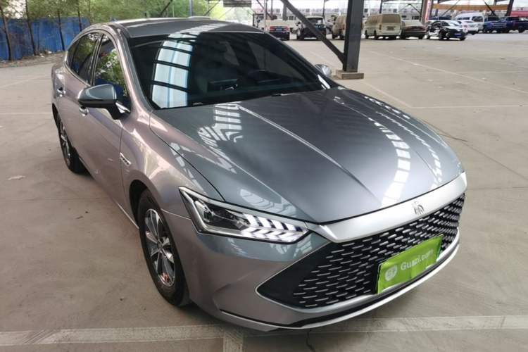 Used BYD Qin PLUS 2024 HONOR Edition DM-i 55KM Leading Model Front Right 45 Deg