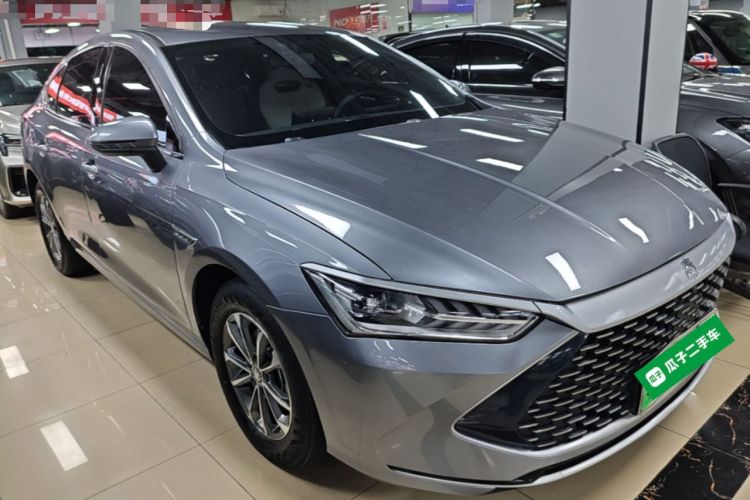Used BYD Qin PLUS 2024 HONOR Edition DM-i 55KM Leading Model Front Right 45 Deg