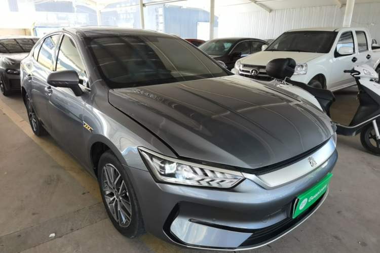 Used BYD Qin PLUS 2024 Honor Edition EV 420KM Beyond Model Front Right 45 Deg