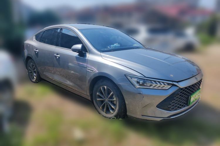 Used BYD Qin PLUS 2024 HONOR Edition DM-i 55KM Leading Model Front Right 45 Deg