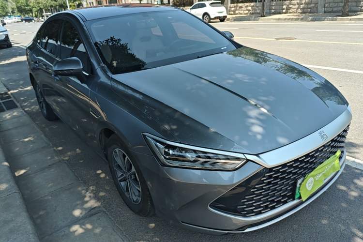 Used BYD Qin PLUS 2024 HONOR Edition DM-i 55KM Leading Model Front Right 45 Deg
