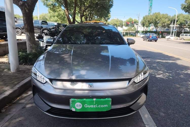 Used BYD Qin PLUS 2024 Honor Edition EV 510KM Beyond Model Front