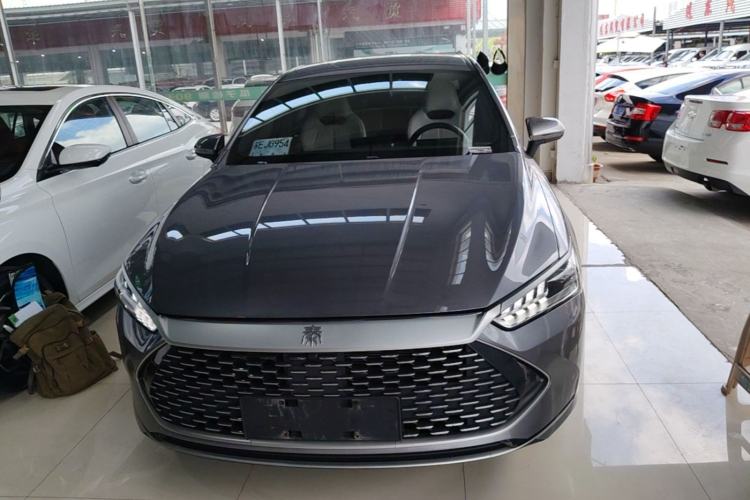 Used BYD Qin PLUS 2024 HONOR Edition DM-i 55KM Leading Model Front