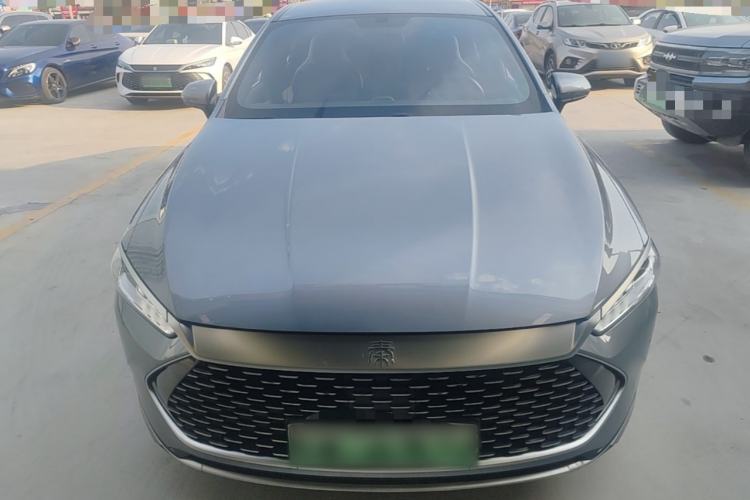 Used BYD Qin PLUS 2024 HONOR Edition DM-i 55KM Leading Model Front