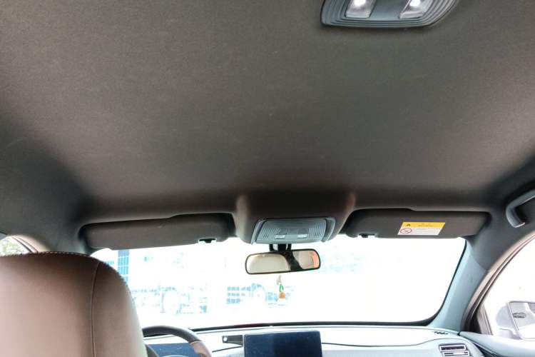 Used BYD Qin PLUS 2024 HONOR Edition DM-i 55KM Leading Model Headliner