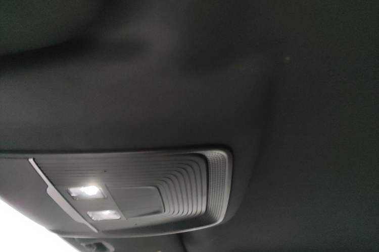 Used BYD Qin PLUS 2024 HONOR Edition DM-i 55KM Leading Model Headliner