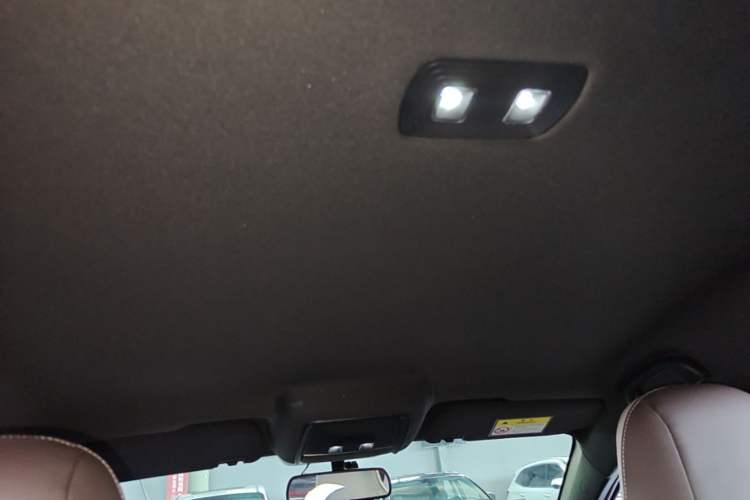 Used BYD Qin PLUS 2024 HONOR Edition DM-i 55KM Leading Model Headliner