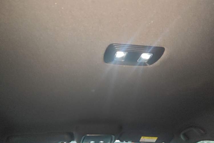 Used BYD Qin PLUS 2024 HONOR Edition DM-i 55KM Leading Model Headliner