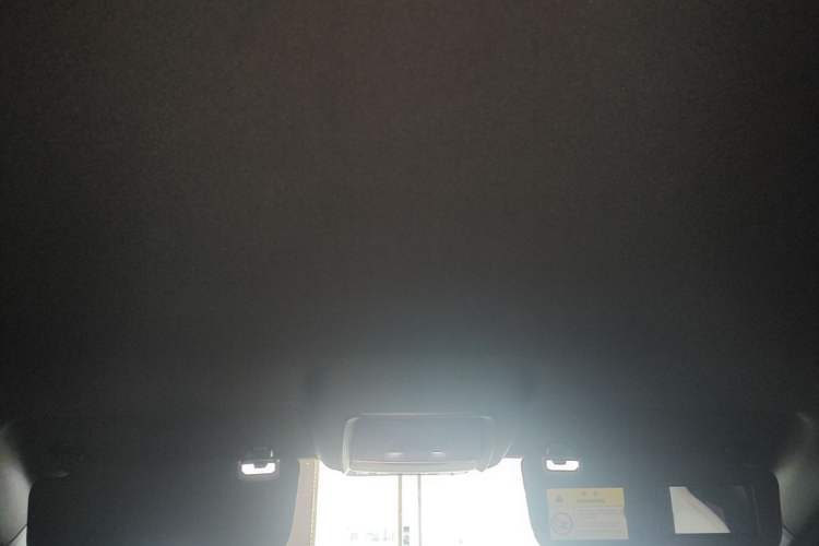 Used BYD Qin PLUS 2024 HONOR Edition DM-i 55KM Leading Model Headliner
